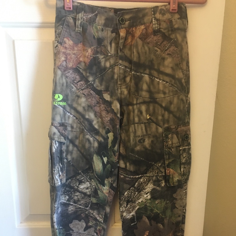 Mossy oak pants size 10-12